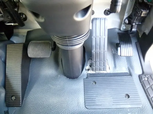 三菱 ファイター 2KG-FK62F(2WD)の写真29