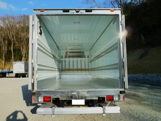 日野 レンジャー 2KG-FD2ABG(2WD)の写真12