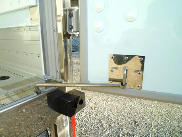 日野 レンジャー 2KG-FD2ABG(2WD)の写真14