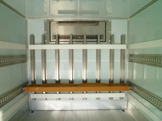 日野 レンジャー 2KG-FD2ABG(2WD)の写真19