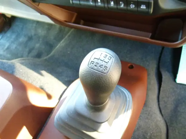 日野 レンジャー 2KG-FD2ABG(2WD)の写真38