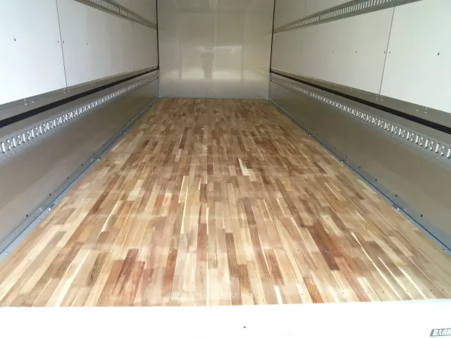 三菱 ファイター 2KG-FK65F(2WD)の写真11