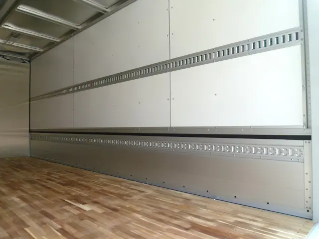 三菱 ファイター 2KG-FK65F(2WD)の写真17