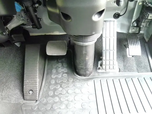 三菱 ファイター 2KG-FK65F(2WD)の写真30