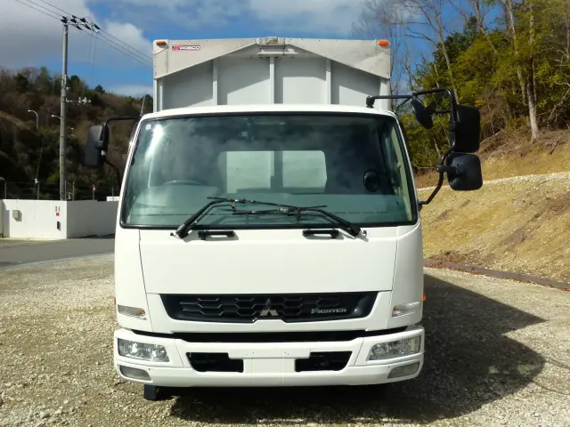 三菱 ファイター TKG-FK71F(2WD)の写真2