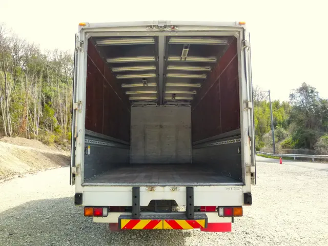 三菱 ファイター TKG-FK71F(2WD)の写真10