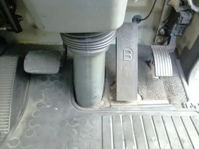 三菱 ファイター TKG-FK71F(2WD)の写真32