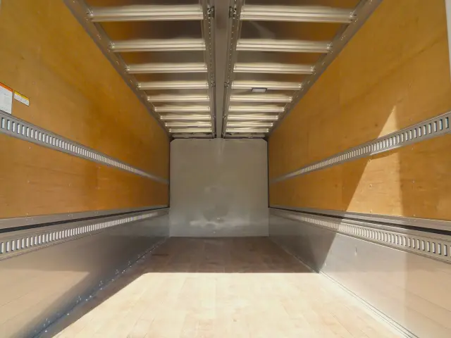 いすゞ フォワード 2RG-FRR90T2(2WD)の写真11