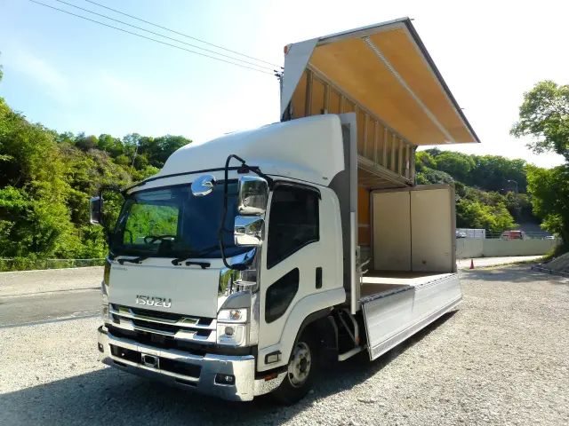 いすゞ フォワード 2RG-FRR90T2(2WD)の写真16