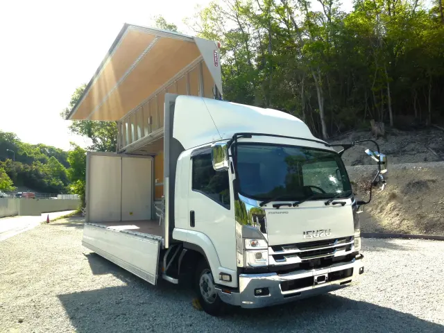 いすゞ フォワード 2RG-FRR90T2(2WD)の写真17