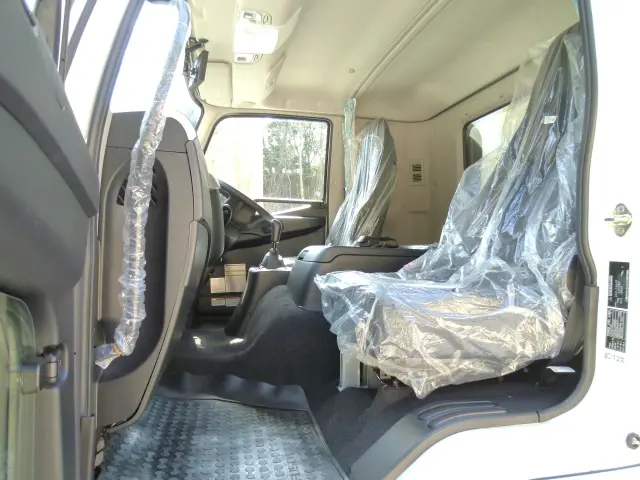 三菱 ファイター 2KG-FK65F(2WD)の写真33