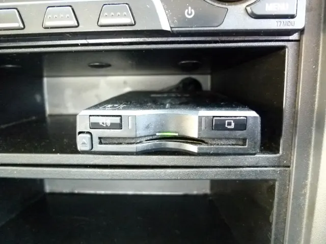 いすゞ フォワード 2RG-FRR90S2(2WD)の写真33