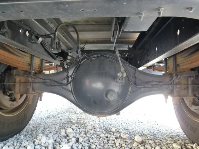 いすゞ フォワード 2RG-FRR90S2(2WD)の写真34