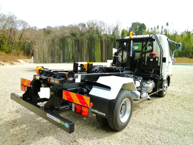 三菱 ファイター 2KG-FK72F(2WD)の写真4