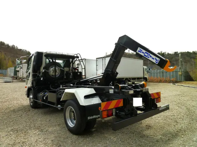 三菱 ファイター 2KG-FK72F(2WD)の写真17