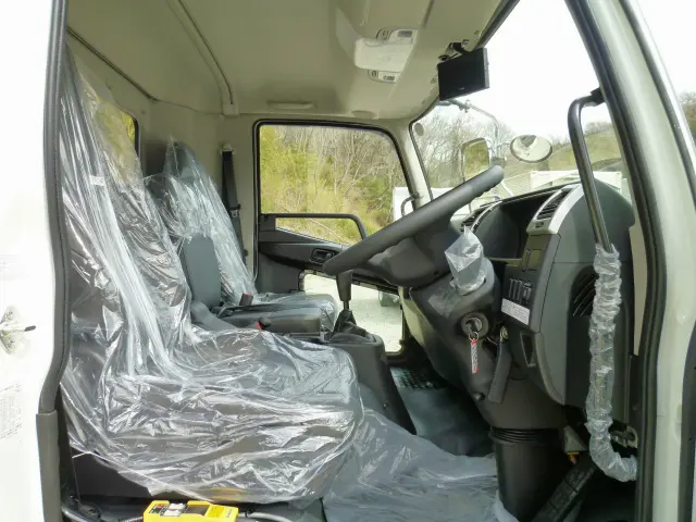 三菱 ファイター 2KG-FK72F(2WD)の写真24