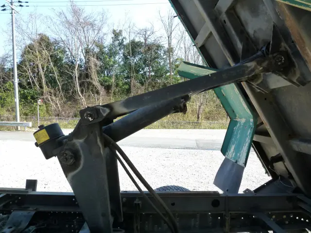 いすゞ フォワード TKG-FRR90S1(2WD)の写真19