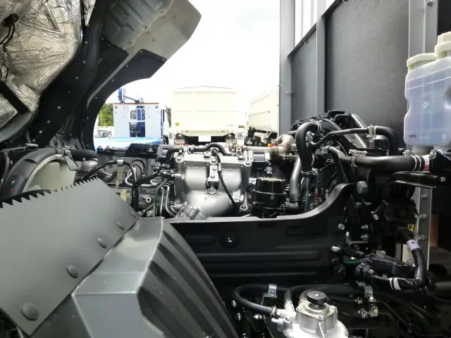 三菱 ファイター 2KG-FK65F(2WD)の写真21