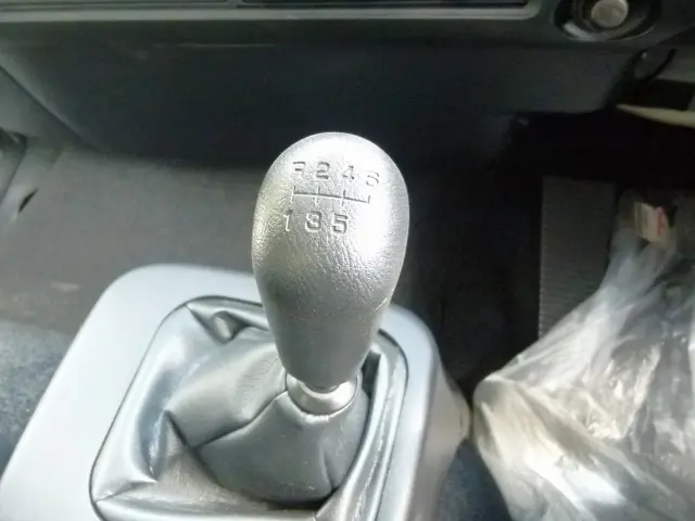 三菱 ファイター 2KG-FK65F(2WD)の写真28