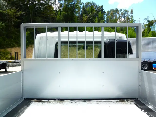 三菱 ファイター 2KG-FK65F(2WD)の写真13