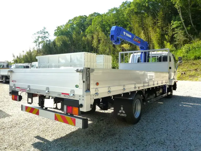 車両寸法/長8,440×幅2,490×高3,020(mm)|三菱 ファイター 2KG-FK62F(2WD)の写真4