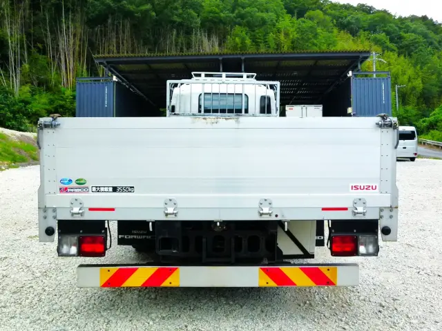 初度登録/令和4年6月|いすゞ フォワード 2RG-FRR90T2(2WD)の写真5