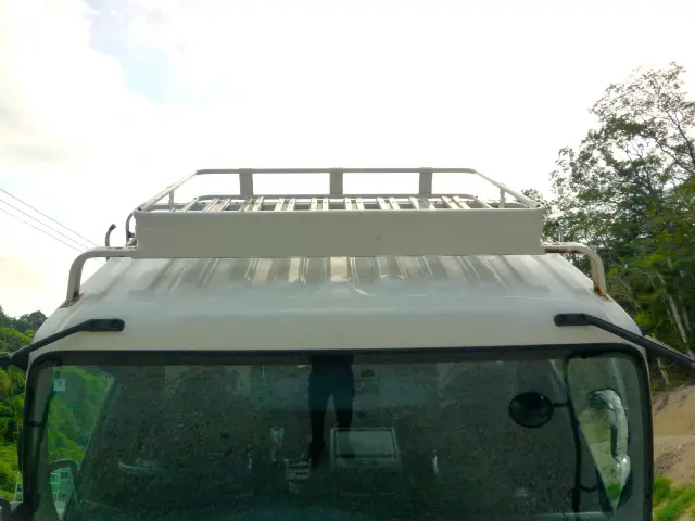 いすゞ フォワード 2RG-FRR90T2(2WD)の写真7