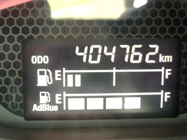 いすゞ フォワード 2RG-FRR90T2(2WD)の写真23