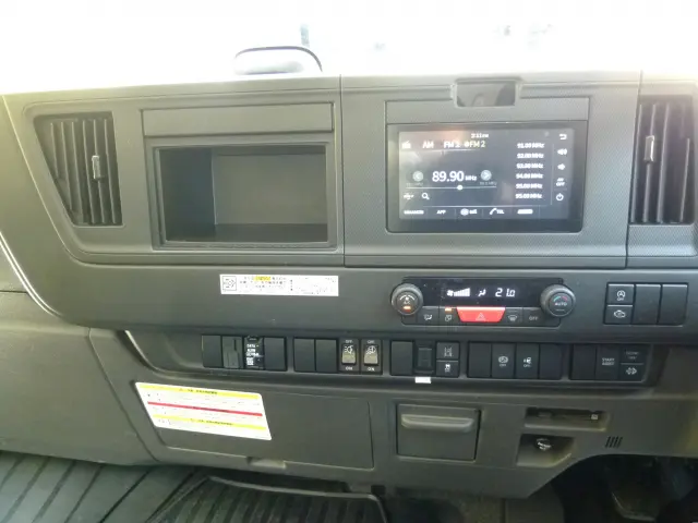 いすゞ フォワード 2RG-FRR90S4(2WD)の写真34