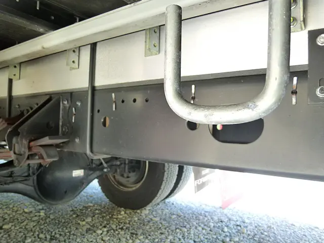 いすゞ フォワード 2RG-FRR90S4(2WD)の写真46