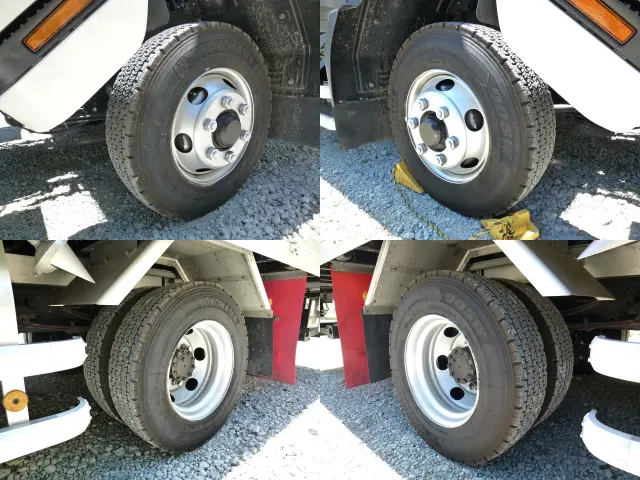 いすゞ フォワード 2RG-FRR90S4(2WD)の写真47