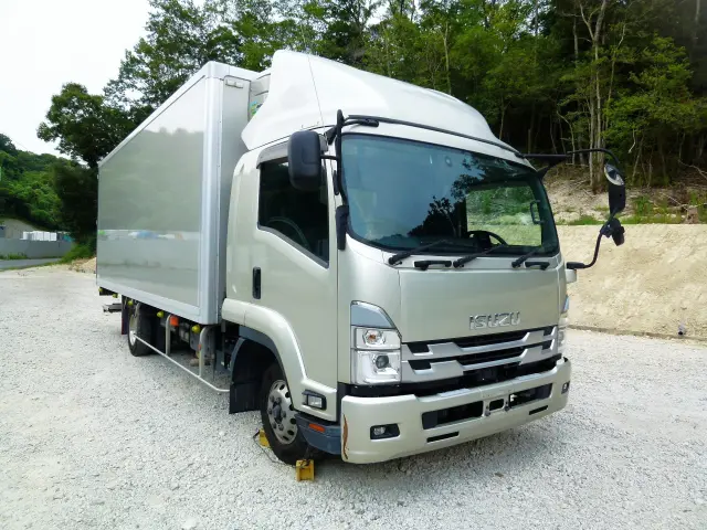 荷台寸法/長6,100×幅2,280×高2,100(mm)|いすゞ フォワード 2PG-FRR90T2(2WD)の写真3