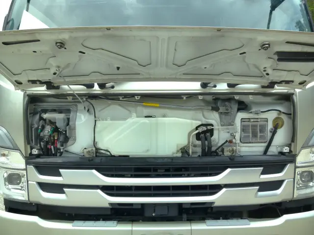 いすゞ フォワード 2PG-FRR90T2(2WD)の写真8