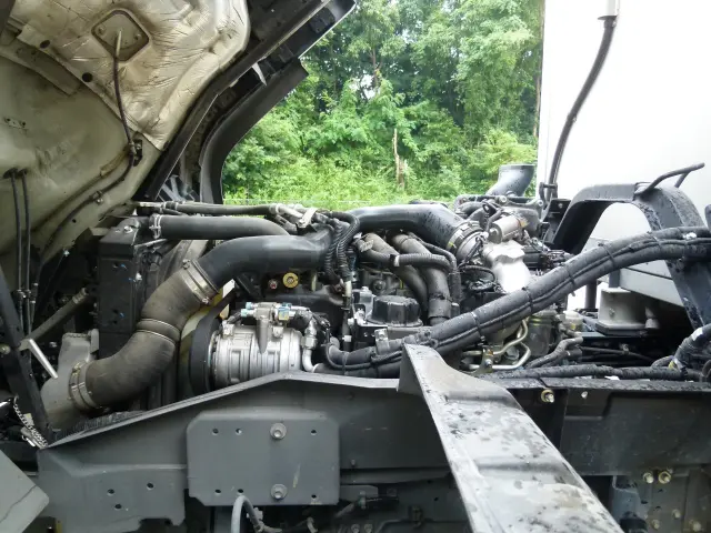 いすゞ フォワード 2PG-FRR90T2(2WD)の写真24