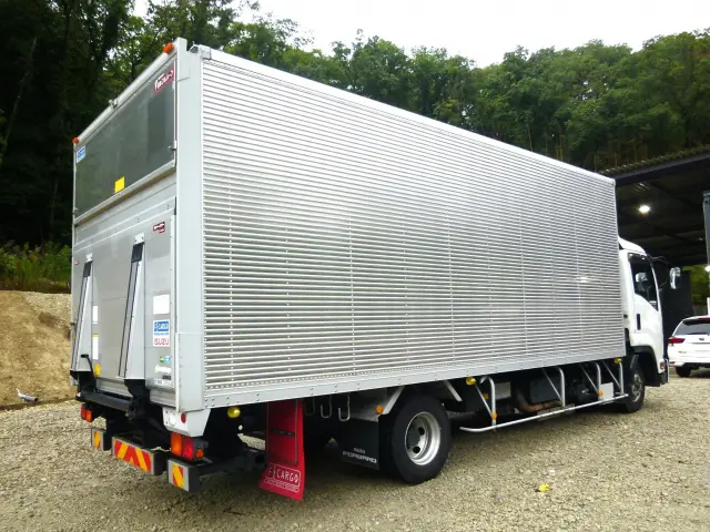 車両寸法/長8,370×幅2,450×高さ3360(㎜)|いすゞ フォワード 2RG-FRR90S2(2WD)の写真4