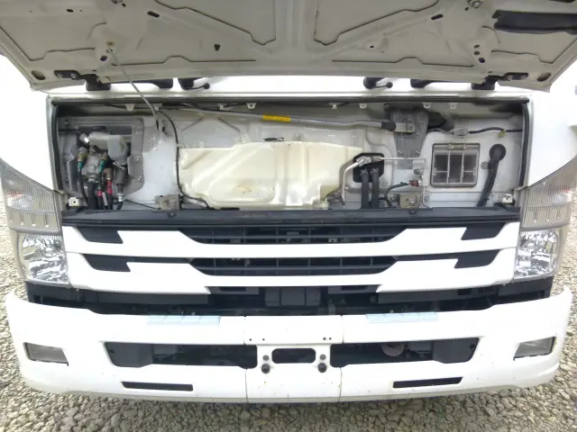 いすゞ フォワード 2RG-FRR90S2(2WD)の写真8