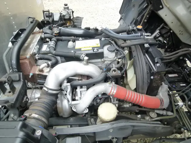 いすゞ フォワード 2RG-FRR90S2(2WD)の写真22