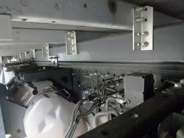 いすゞ フォワード 2RG-FRR90S2(2WD)の写真38