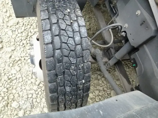 いすゞ フォワード 2RG-FRR90S2(2WD)の写真40