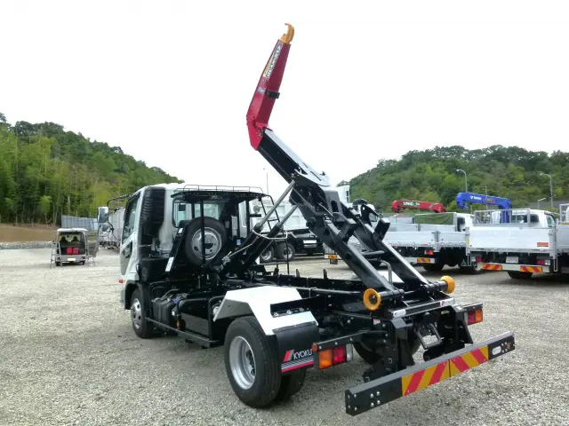 三菱 ファイター 2KG-FK72F(2WD)の写真11