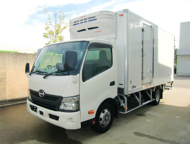 日野 デュトロ TKG-XZU712M(2WD)の写真1
