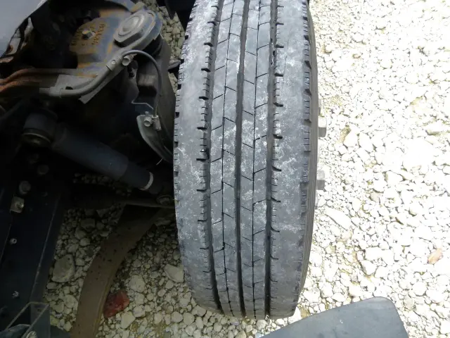 いすゞ エルフ TRG-NPR85AN(2WD)の写真43