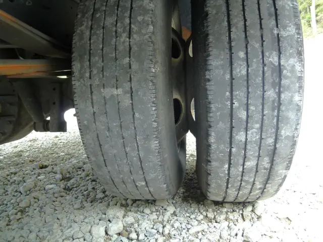 いすゞ エルフ TRG-NPR85AN(2WD)の写真45