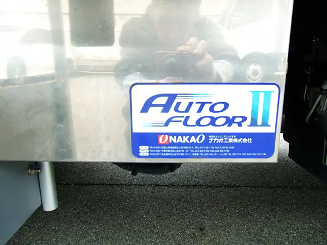 いすゞ エルフ 2RG-NPR88YN(2WD)の写真15