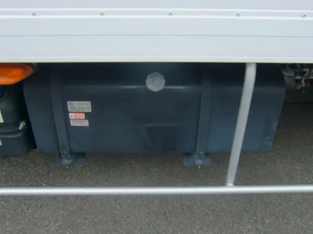 いすゞ エルフ 2RG-NPR88YN(2WD)の写真23