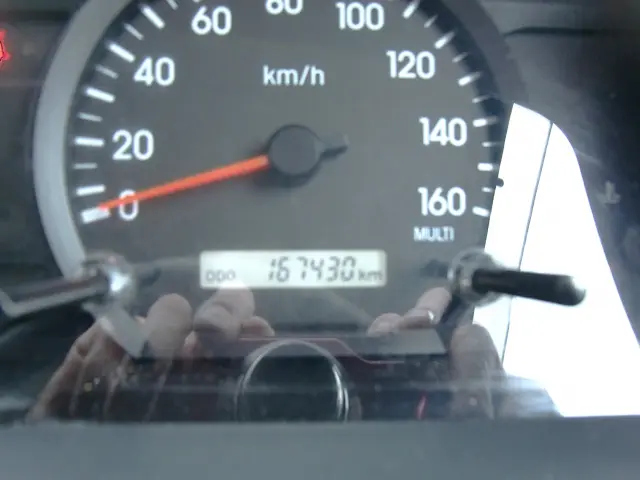 いすゞ エルフ 2RG-NPR88YN(2WD)の写真26