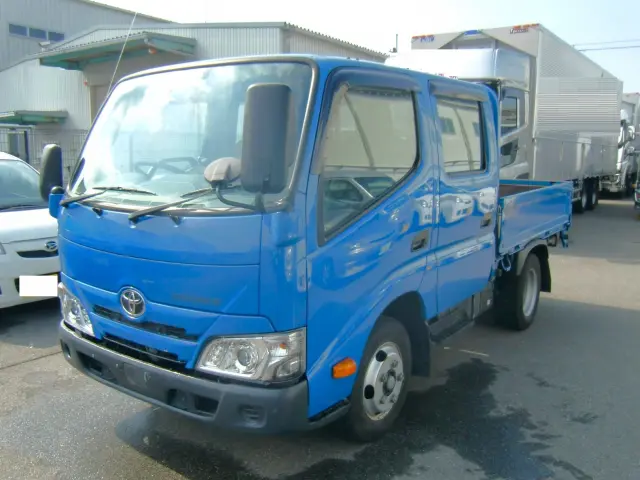 トヨタ ダイナ 2RG-XZU605(2WD)の写真1
