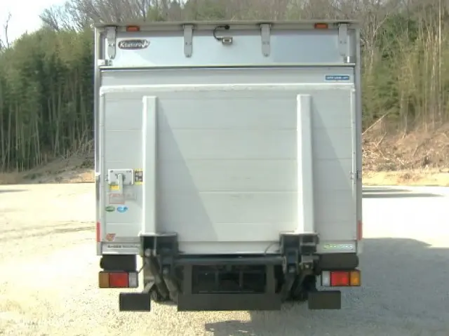 マツダ タイタン 2RG-LPR88AN(2WD)の写真5