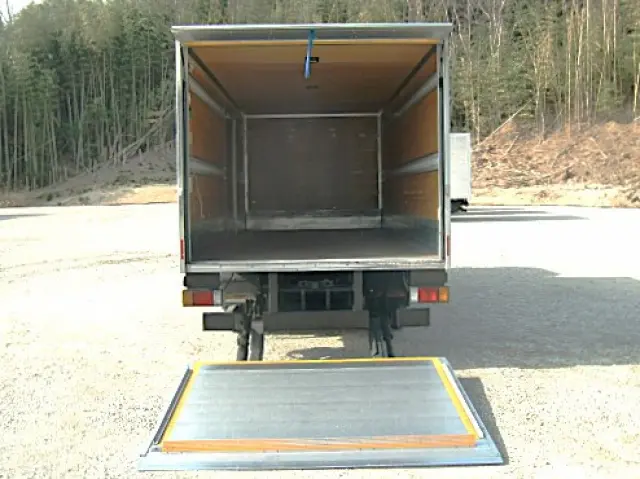 マツダ タイタン 2RG-LPR88AN(2WD)の写真17