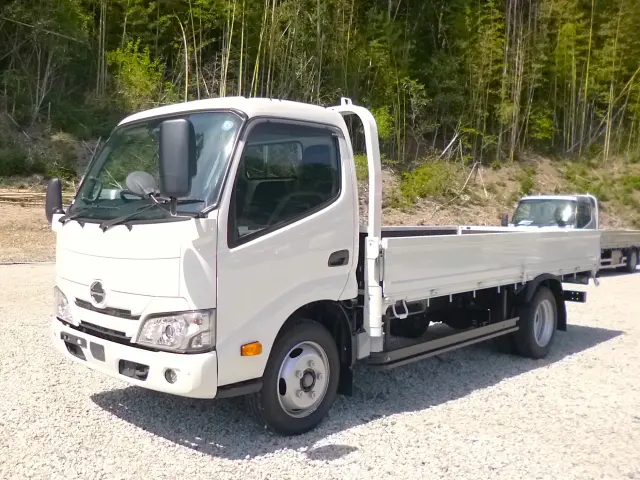 日野 デュトロ 2RG-XZU655M(2WD)の写真1